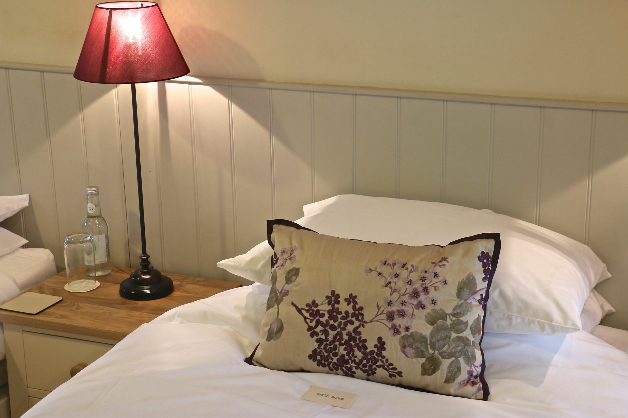 The Lighthouse Hotell Frome Exteriör bild